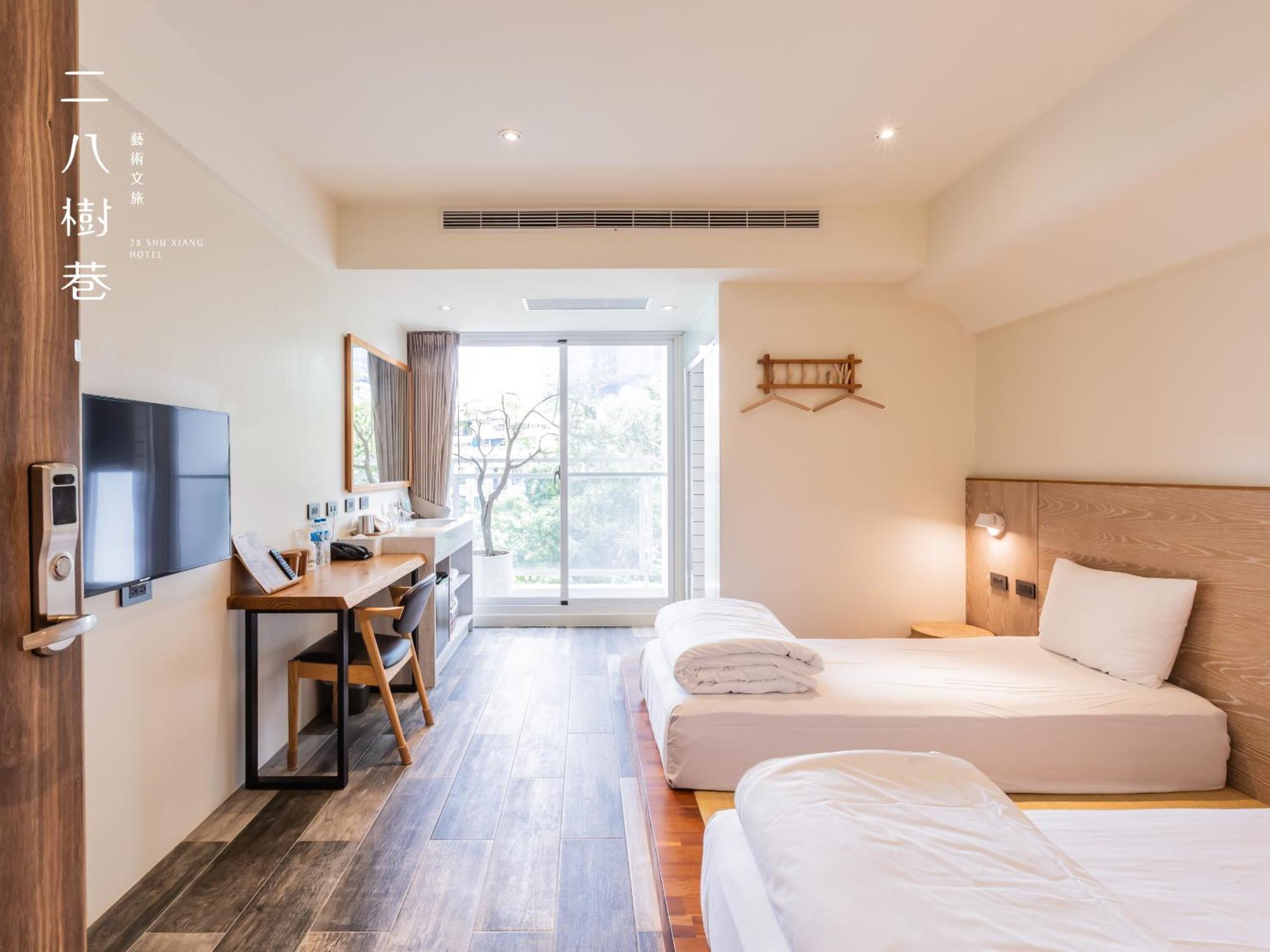 28 Shu Xiang Hotel Taichung Exteriör bild