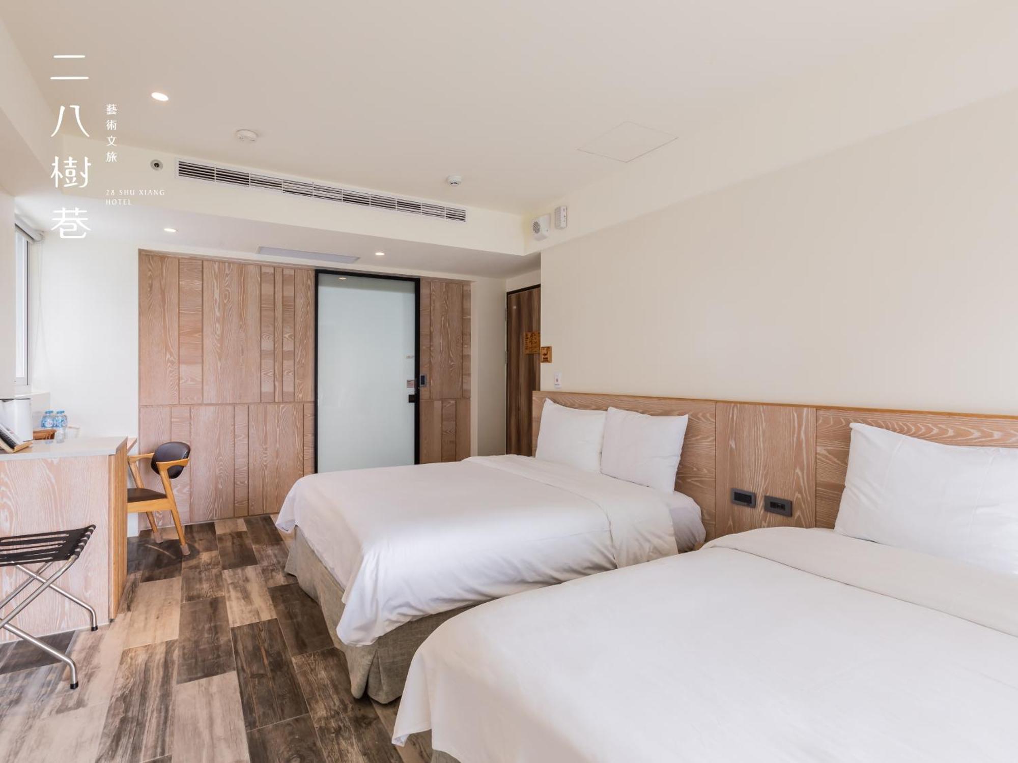 28 Shu Xiang Hotel Taichung Exteriör bild
